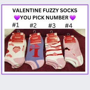 🔥🛑YOU PICK 🛑 VALENTINES FUZZY ANKLE SOCKS  SIZE 5-9